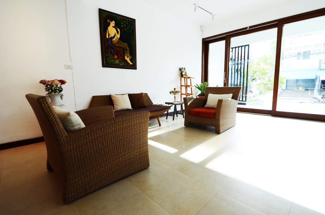 Lanna Thai Hostel Τσιάνγκ Μάι Εξωτερικό φωτογραφία