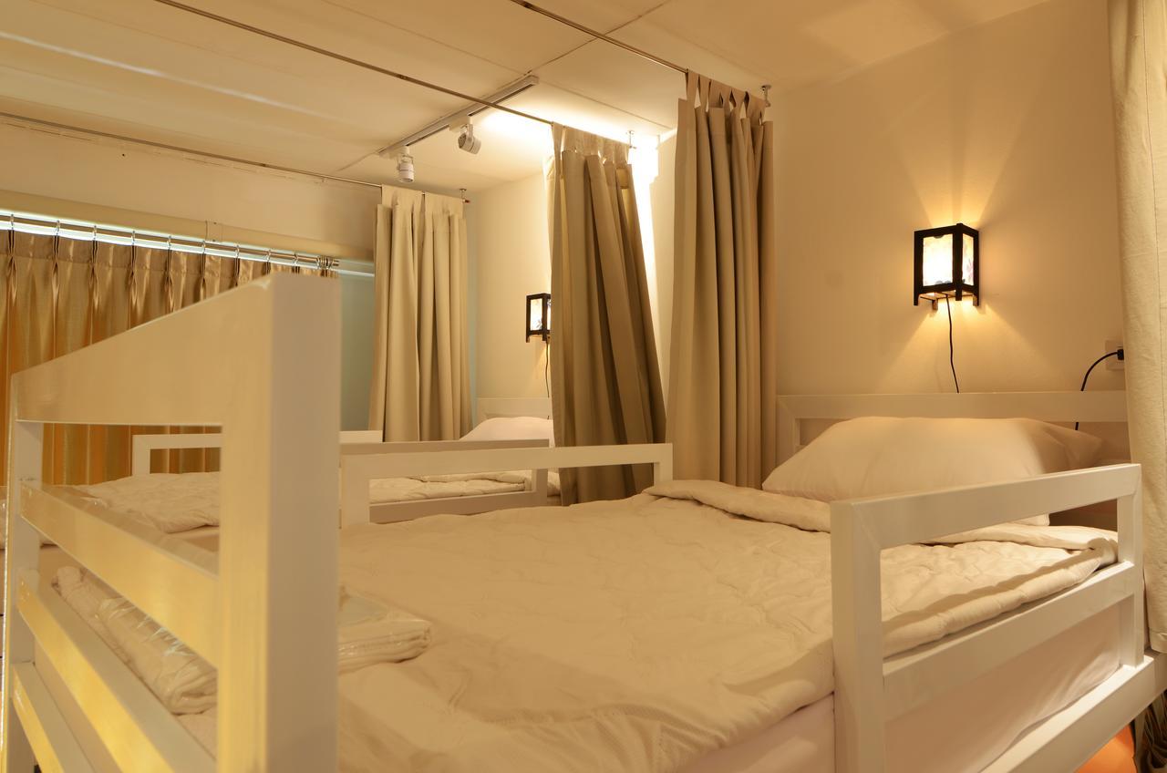 Lanna Thai Hostel Τσιάνγκ Μάι Εξωτερικό φωτογραφία