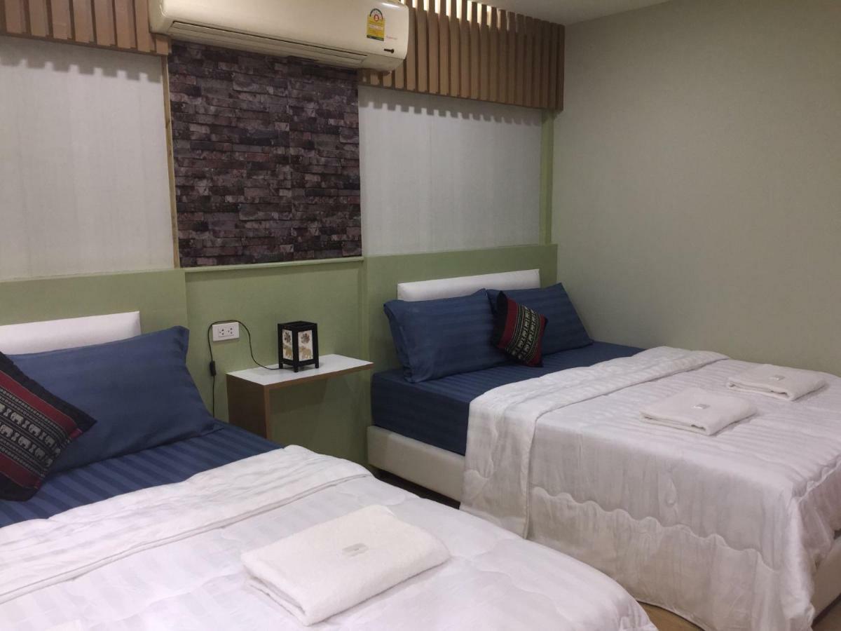 Lanna Thai Hostel Τσιάνγκ Μάι Εξωτερικό φωτογραφία